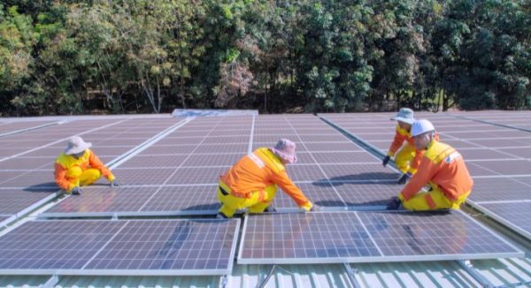 pemasangan solar panel terbaik di semarang