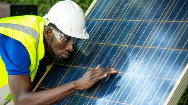 Keuntungan Menggunakan Solar Panel 200 wp