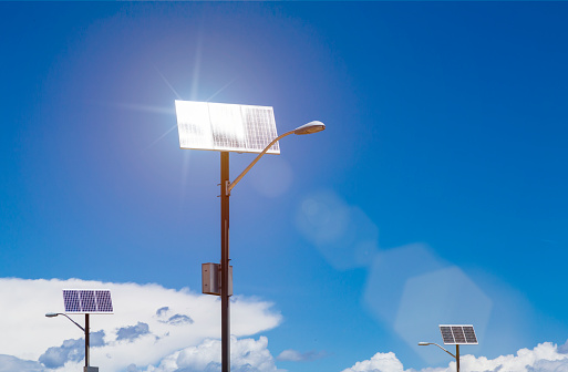 PJU LED VS PJU Solar Cell - Mana yang Lebih Hemat dan Efisien?