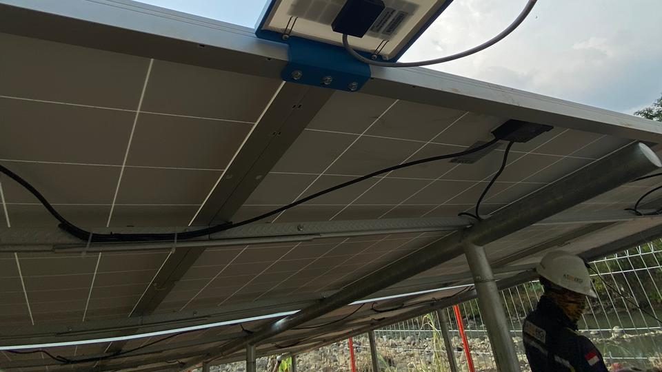 Perawatan panel surya 5000 watt