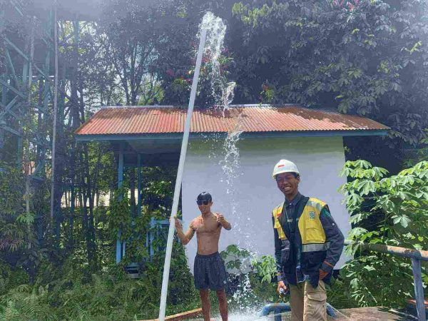 Pompa Air Tenaga Surya